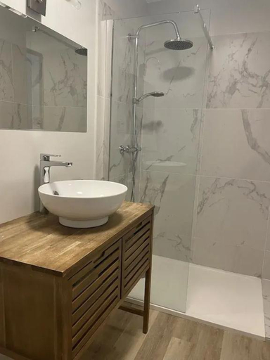 Bathroom 5, LA TOUR AUX CRABES pres de la plage, Seine-Maritime