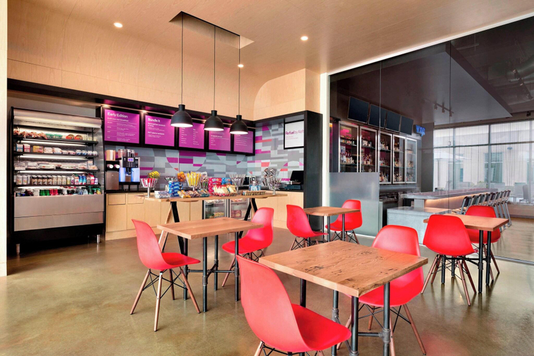 Food & Drinks 5, Aloft by Marriott Dallas Love Field, Dallas