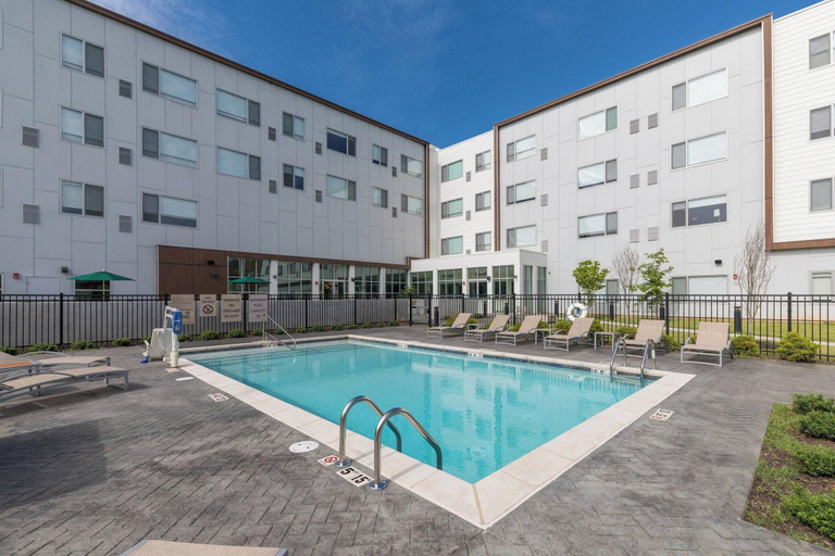 Sport & Beauty, Element by Marriott Bentonville, Benton