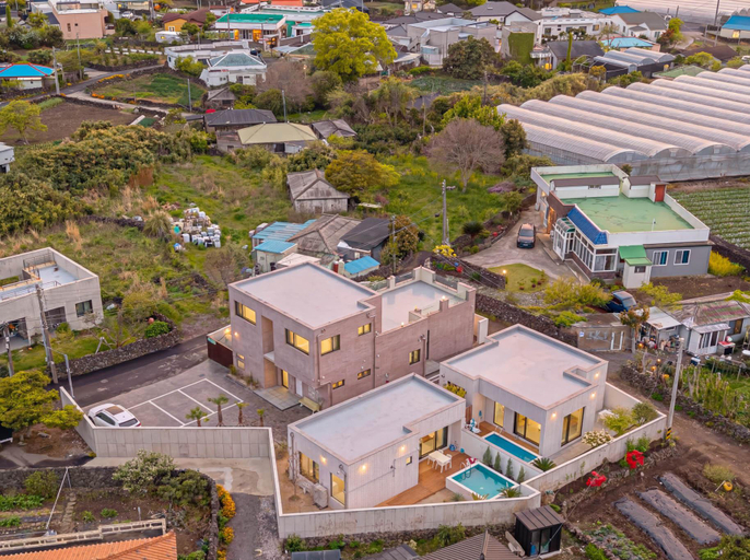Exterior view 3, Jeju Yuyu, Jeju
