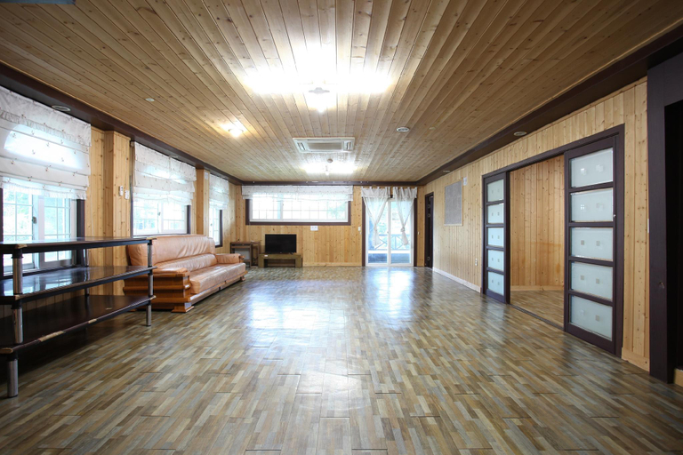 Others 2, Yongin The Whoo Pension, Yongin