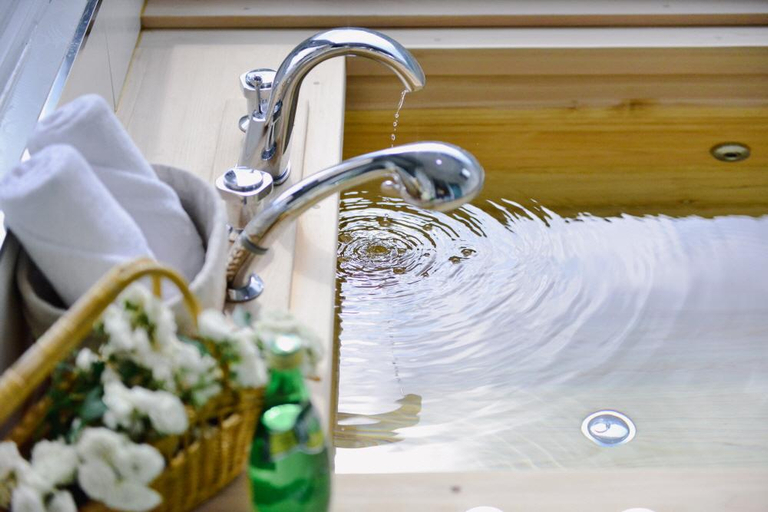 Bathroom, Gapyeong Deep Sanarae Pension, Gapyeong