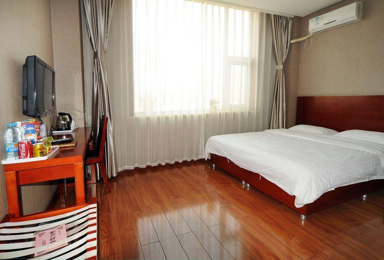 Bedroom, Huayang Hotel, Tianjin