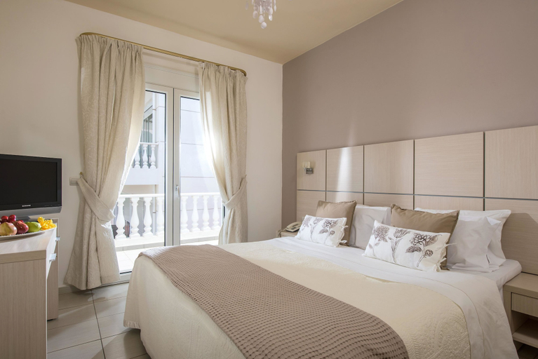 Bedroom 3, Hotel Matheo Villas & Suites, Crete