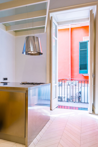 Private kitchen 3, Chiaia Prestige by Napoliapartments, Napoli