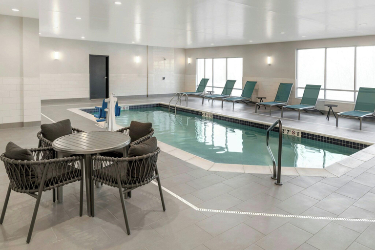 Sport & Beauty, TownePlace Suites by Marriott Detroit Taylor, Wayne