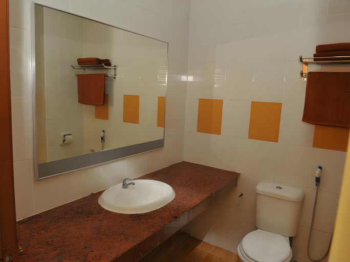 Bathroom 3, City Times Budget Stay Hotel, Kuantan