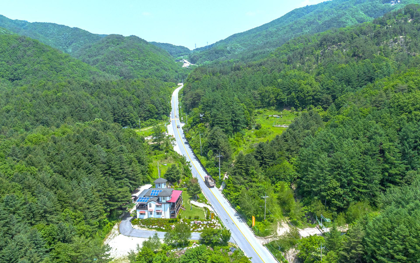 Others 2, Pocheon Valley Embracing Pension, Cheorwon