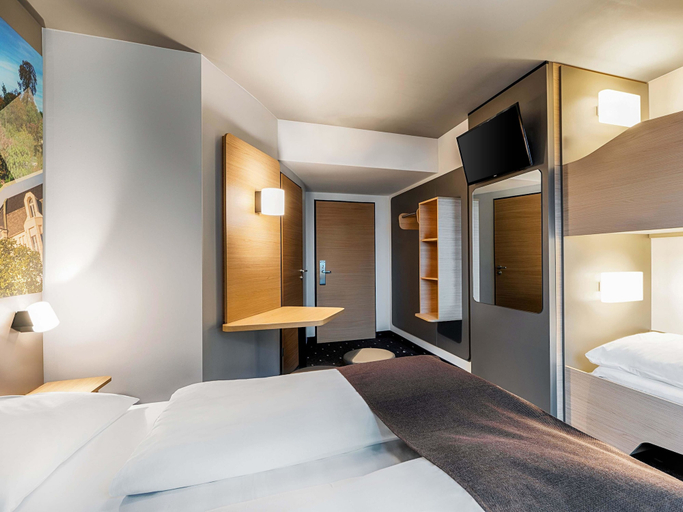 Bedroom 3, B&B Hotel Bonn-West, Bonn