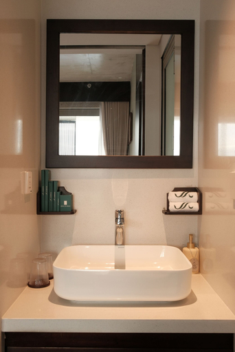 Bathroom 2, Marisol Hotel, Da Nang