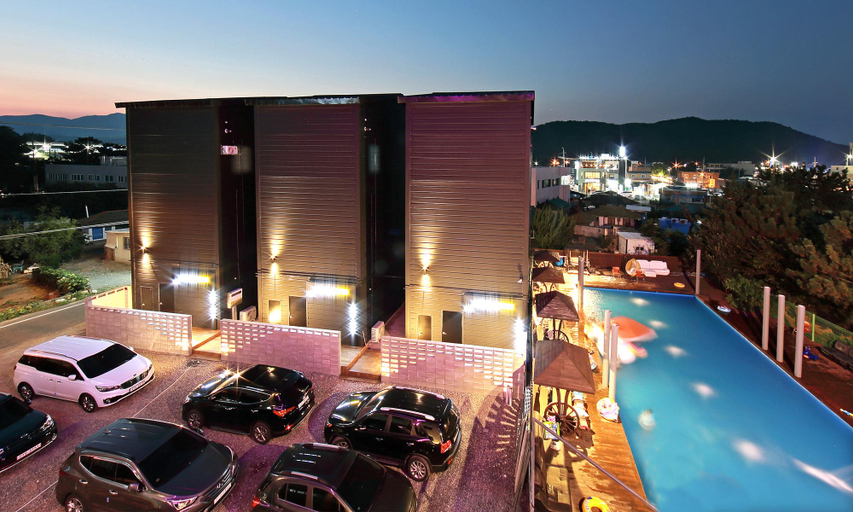 Food & Drinks 3, Pohang The One Kids Pool Villa Pension, Pohang