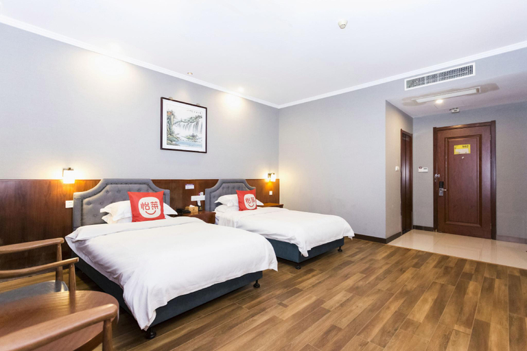 Bedroom 2, Palm Bay Hotel (Suzhou East Ring Road Subway Station), Suzhou