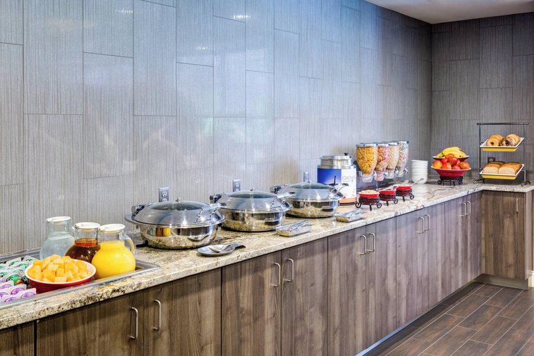 Food & Drinks 5, Residence Inn by Marriott Washington, DC Downtown, Washington D.C.
