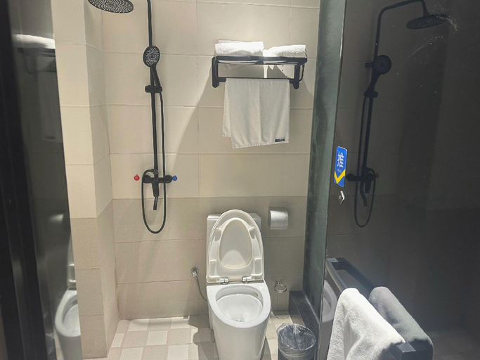 Bathroom 3, Chengbang MO Hotel, Wuhan