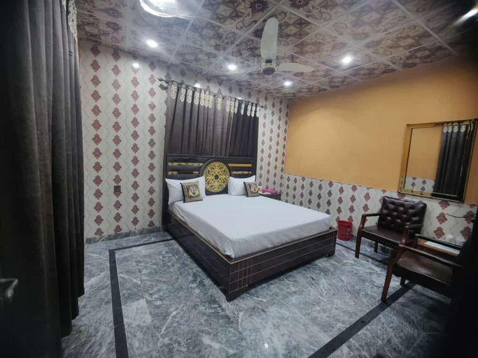 Bedroom 2, Royal Jasmine Hotel, Lahore