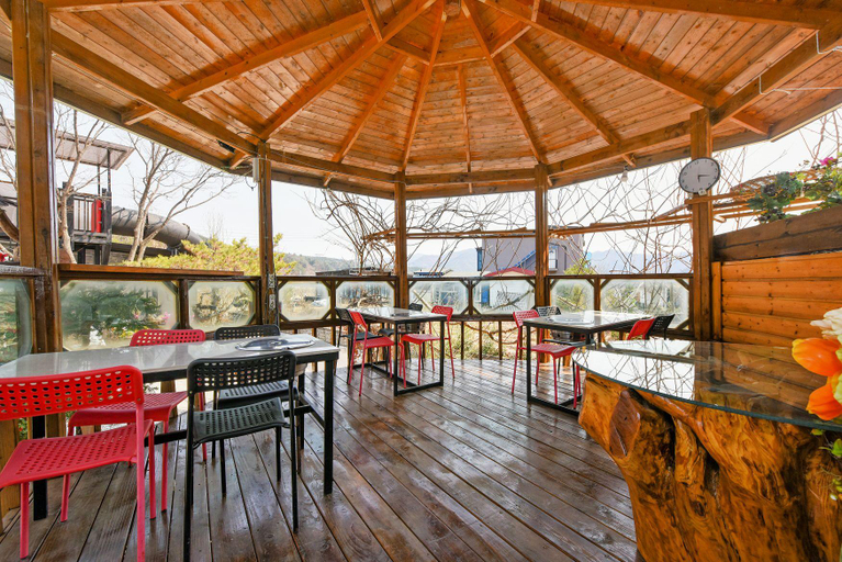 Food & Drinks 4, Gapyeong River Mountain Pension, Gapyeong