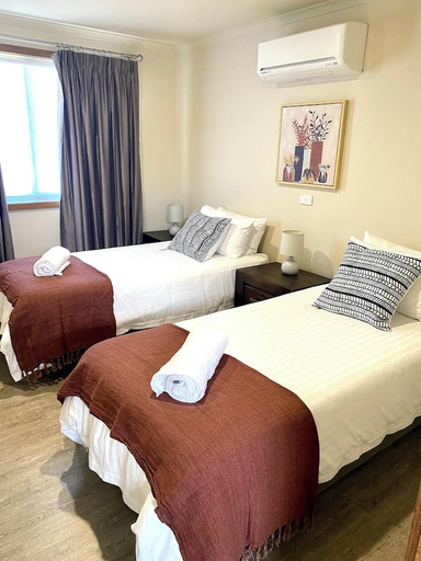 Bedroom 3, Daysend Cottages, Mansfield