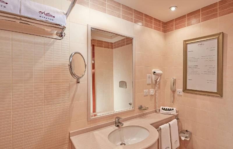 Bathroom 5, Makarem Al Bait Hotel, Makkah