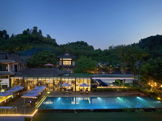 Sport & Beauty, Chanyi · Jiading Yuanzi Hotel, Leshan