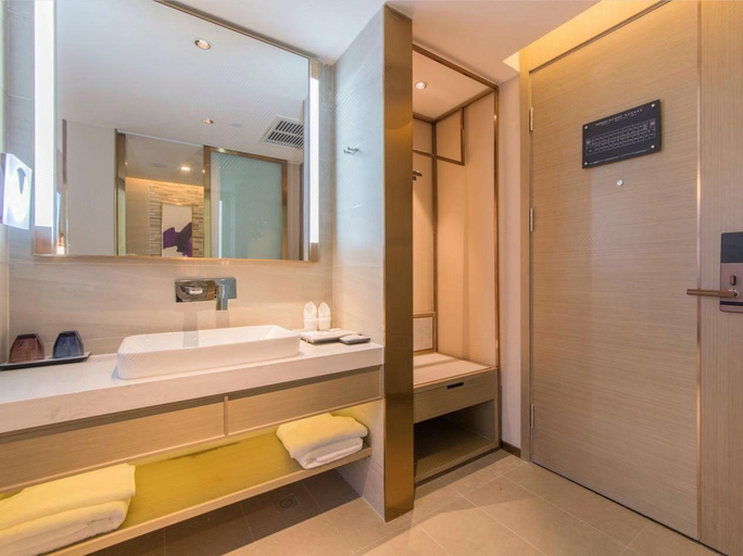Bathroom 3, ラベンダーホテル(潜江バスターミナル)(麗枫酒店(潜江客运站店)), Qianjiang