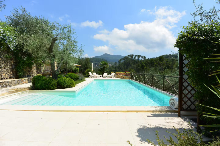 3, The Grapefruit House - Villa con piscina, Savona