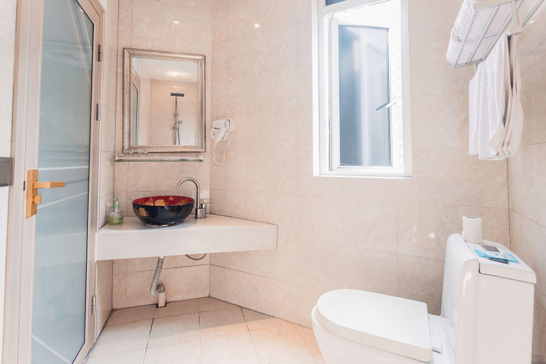 Bathroom 3, Kaizun Theme Hotel, Luzhou