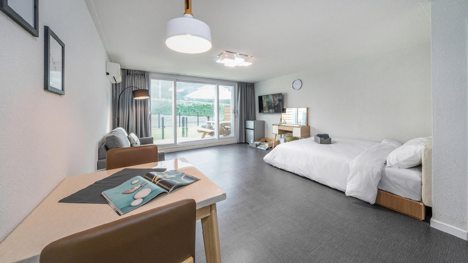 Bedroom, Hongcheon Petium Pension, Hongcheon