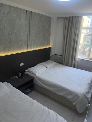 Bedroom 3, Jinyun Express Inn, Shenyang