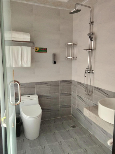 Bathroom 3, Leyi Hotel, Tianjin