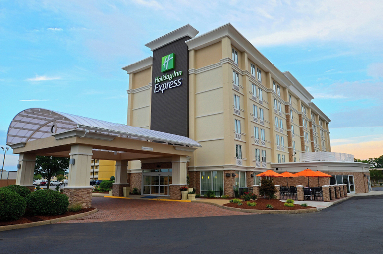 Exterior & Views 2, Holiday Inn Express HAMPTON - COLISEUM CENTRAL by IHG, Hampton
