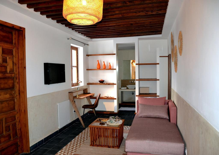 Others 4, Riad Dar Dar, Rabat