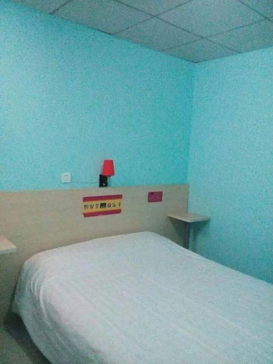 Bedroom, Meilu Motel, Beijing