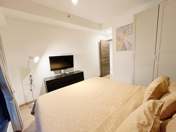Bedroom 2, Sky House BSD Apartments by OkeStay, South Tangerang