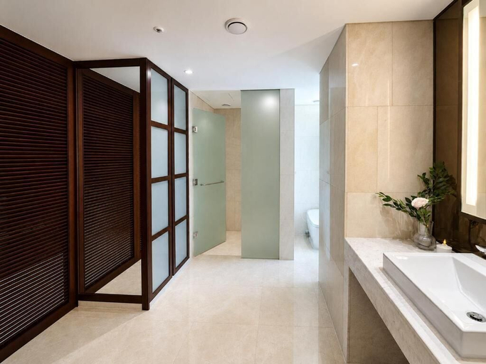 Bathroom 2, westernpalace, Gyeyang