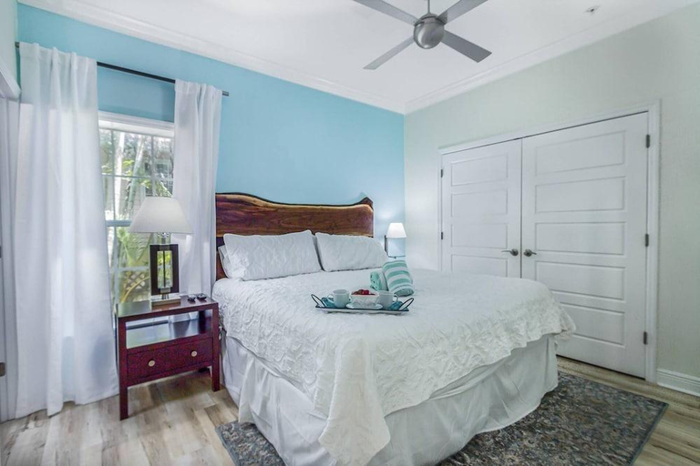 Bedroom 2, Beach Club Cute Cottage in C Bldg., Sarasota