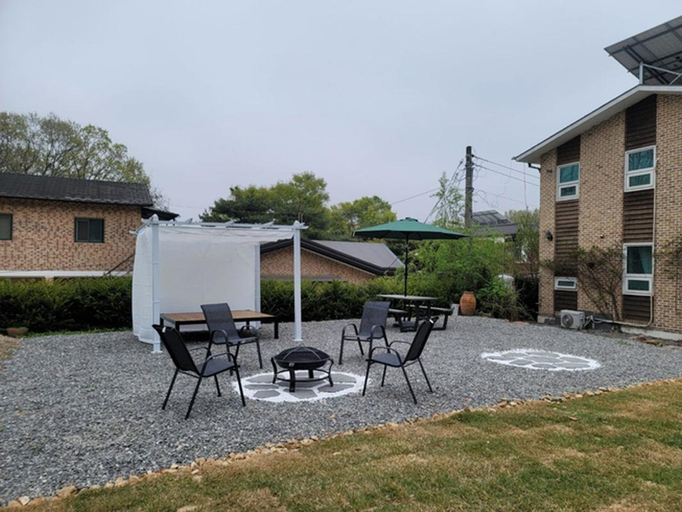 Exterior & Views 1, Paju Youth Inn, Paju