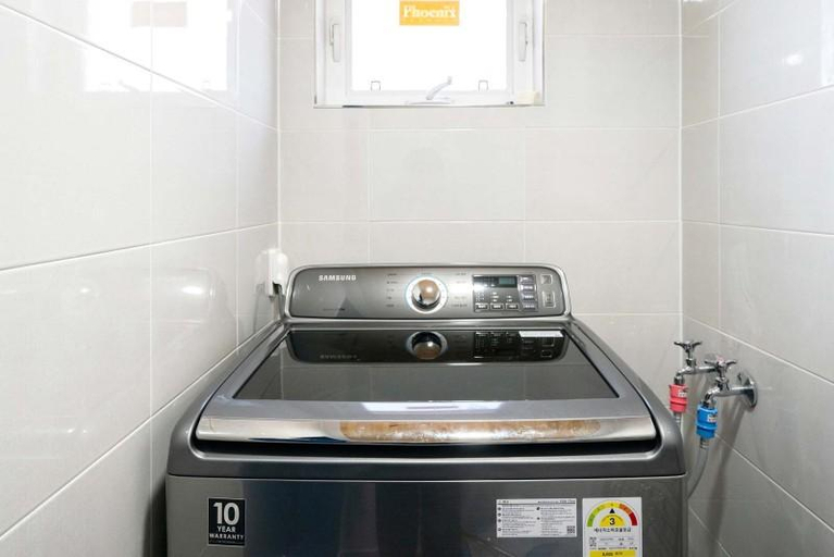 Bathroom, Muan Sunset Road Pension, Muan