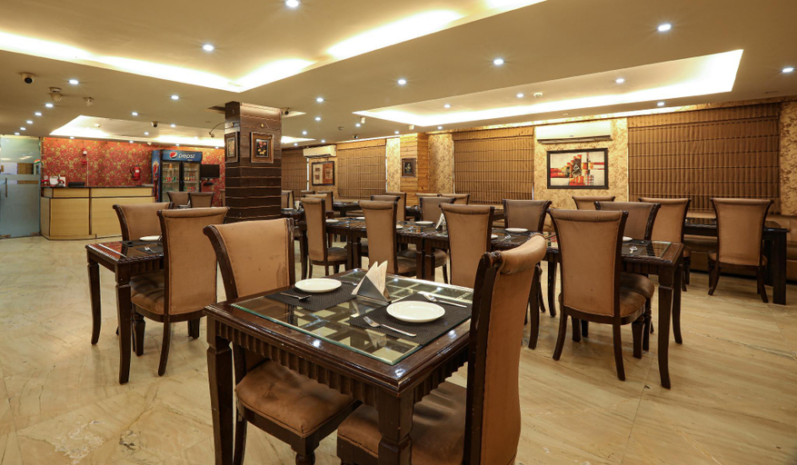 Food & Drinks 2, Le Grand Regency Hotel, Gautam Buddha Nagar