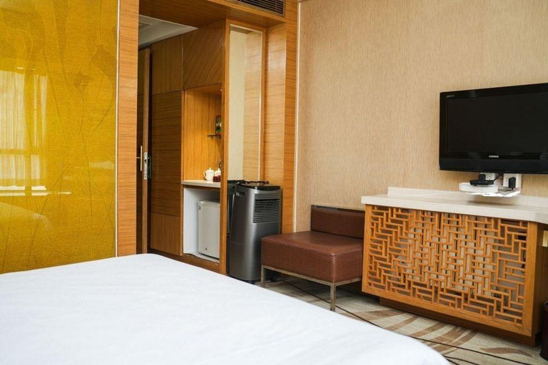 Bedroom 2, Yihe Palace Hotel, Xi'an