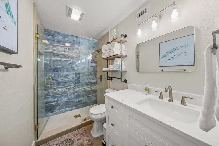 Bathroom 4, Minorga on the Gulf, Sarasota