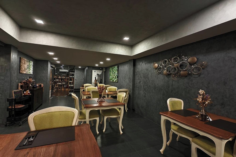 Food & Drinks 5, Frankie's Inn, Pattaya