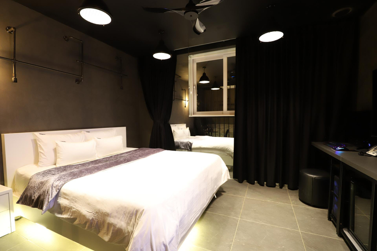 Bedroom 2, Wonju Byeolbam Self check-in Motel, Wonju