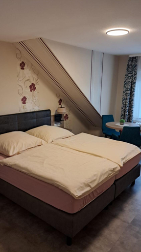 Bedroom 3, Landgasthof Deutsches Haus, Main-Kinzig-Kreis