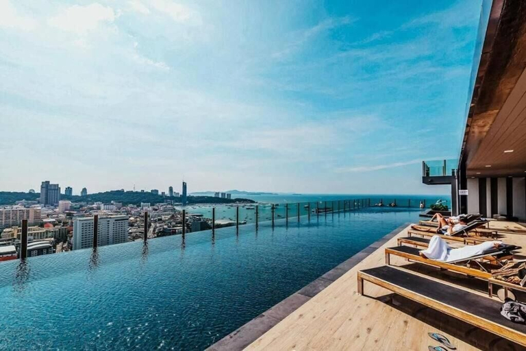Pool 2, 2 Bed Room Sea View Great Place Central, Pattaya