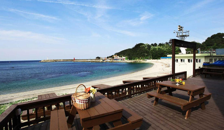 Others 5, Samcheok Jangho Beach Pension, Samcheok