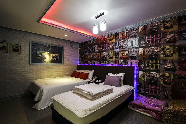 Bedroom 2, Jinju Ace, Jinju