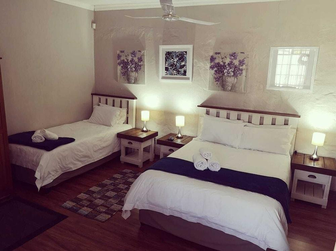 Bedroom 2, Heidelberg Lodge, Ekurhuleni