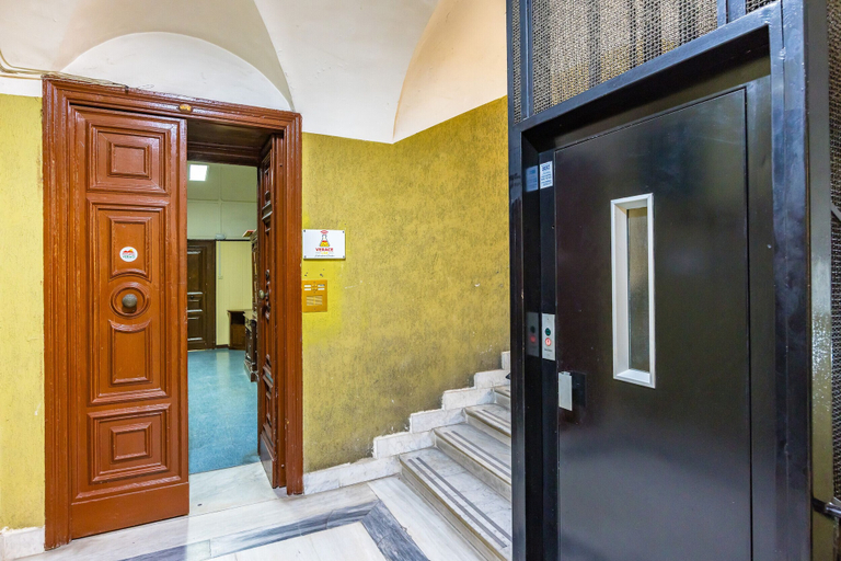 Interior detail, Estate4home - Galleria Chantant Napoli, Napoli
