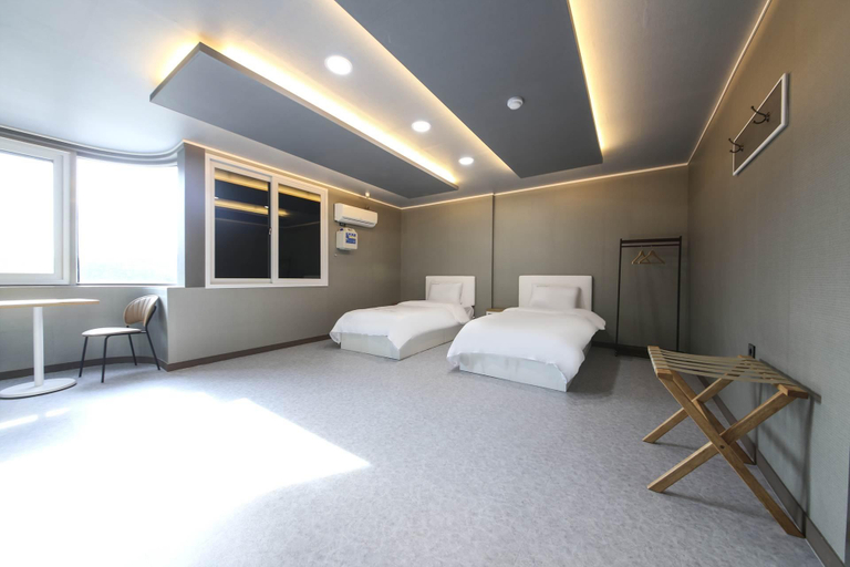 Bedroom 4, Cheongsong Baegunjang Motel, Cheongsong