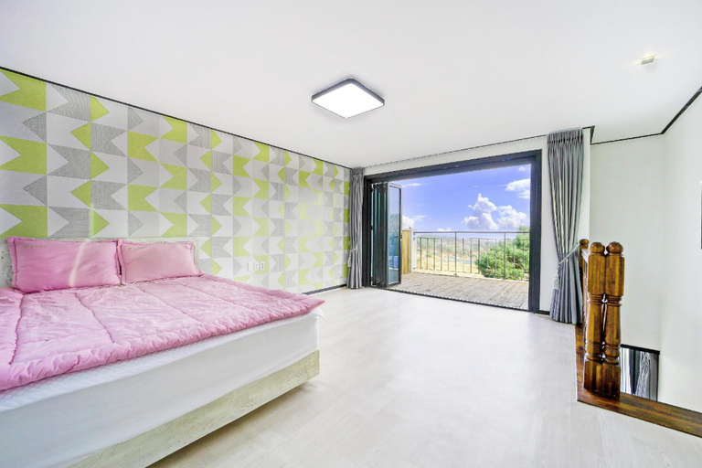 Bedroom 4, Gyeongju Hyu Plus Pension, Gyeongju